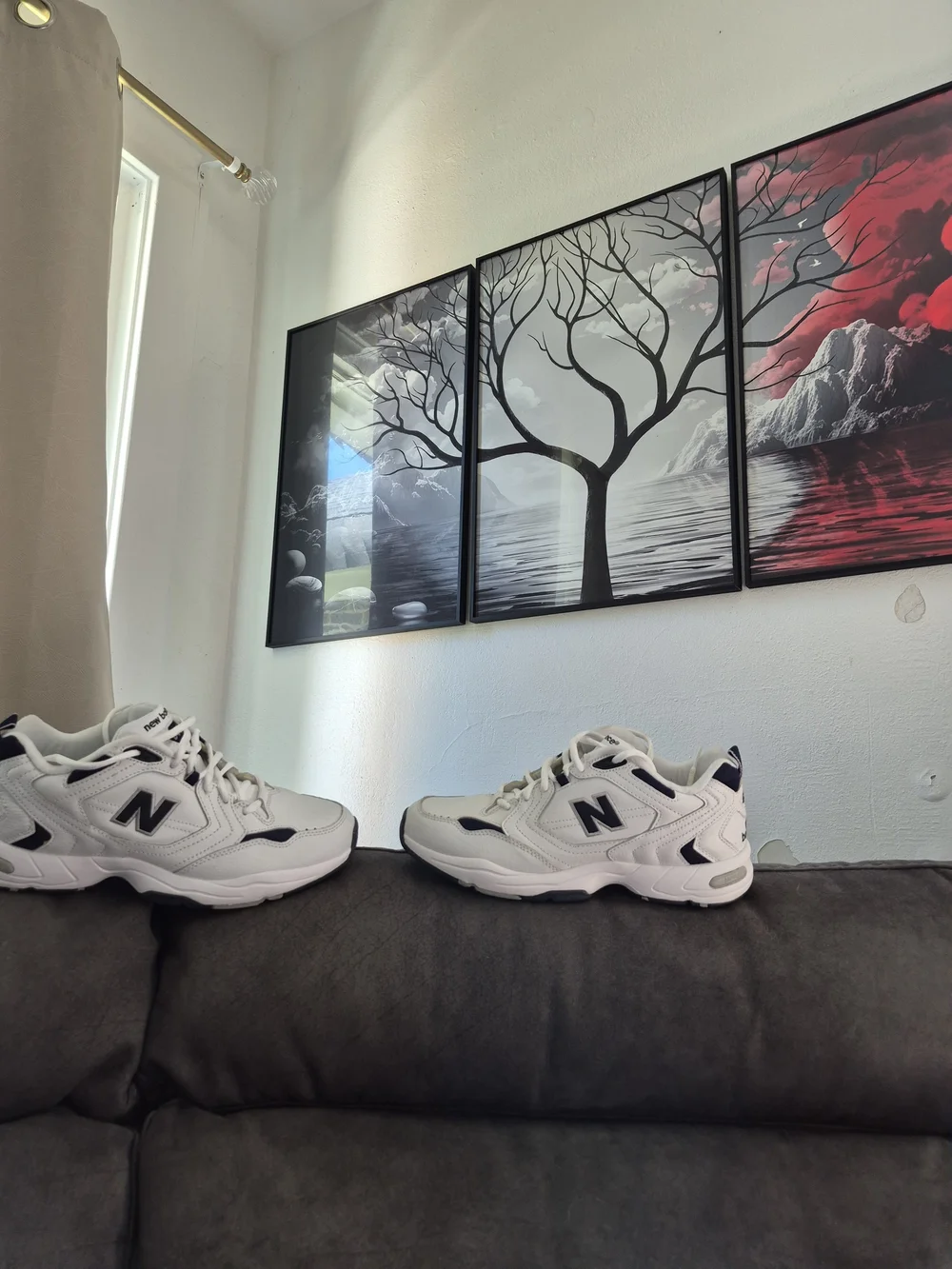 New Balance Men's White & Navy Chunky Athletic Sneakers
